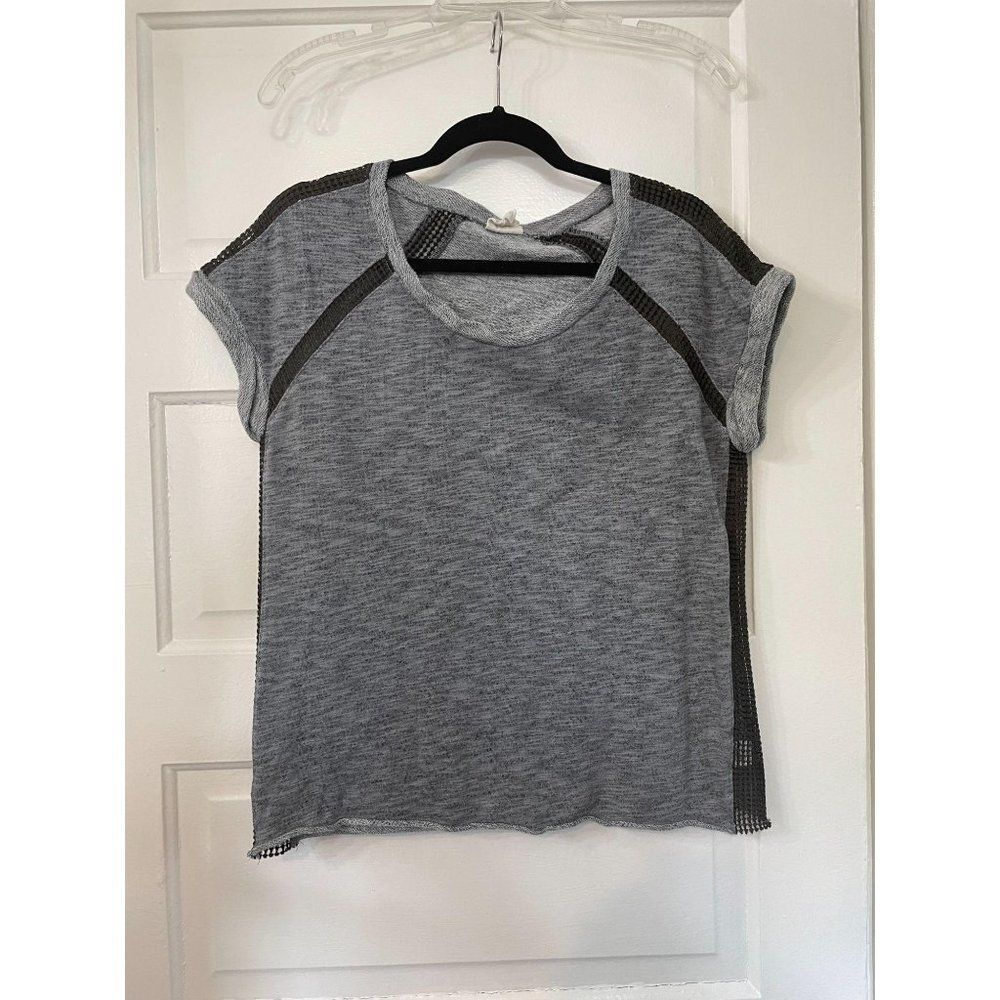 Converse Grey‎ Terry Cloth Short Sleeve Top with Mesh Inserts, Medium